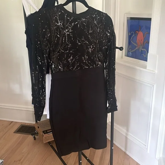 NWT Venus cocktail dress, black w/ sequins. Sz M - Picture 2 of 5